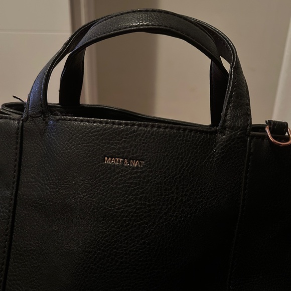 Lightly used Matt and nat vegan leather! - Picture 2 of 4